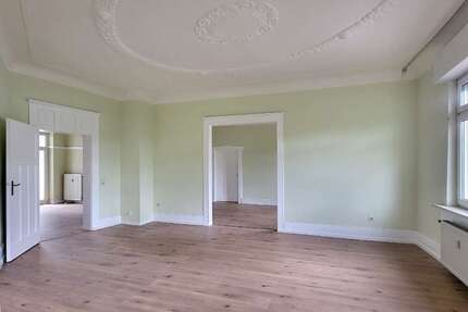 Wohnung Mannheim Neckarstadt-Ost - 5 Zimmer, 147 m&sup2;, 1.500&euro; | Angebot:26276868