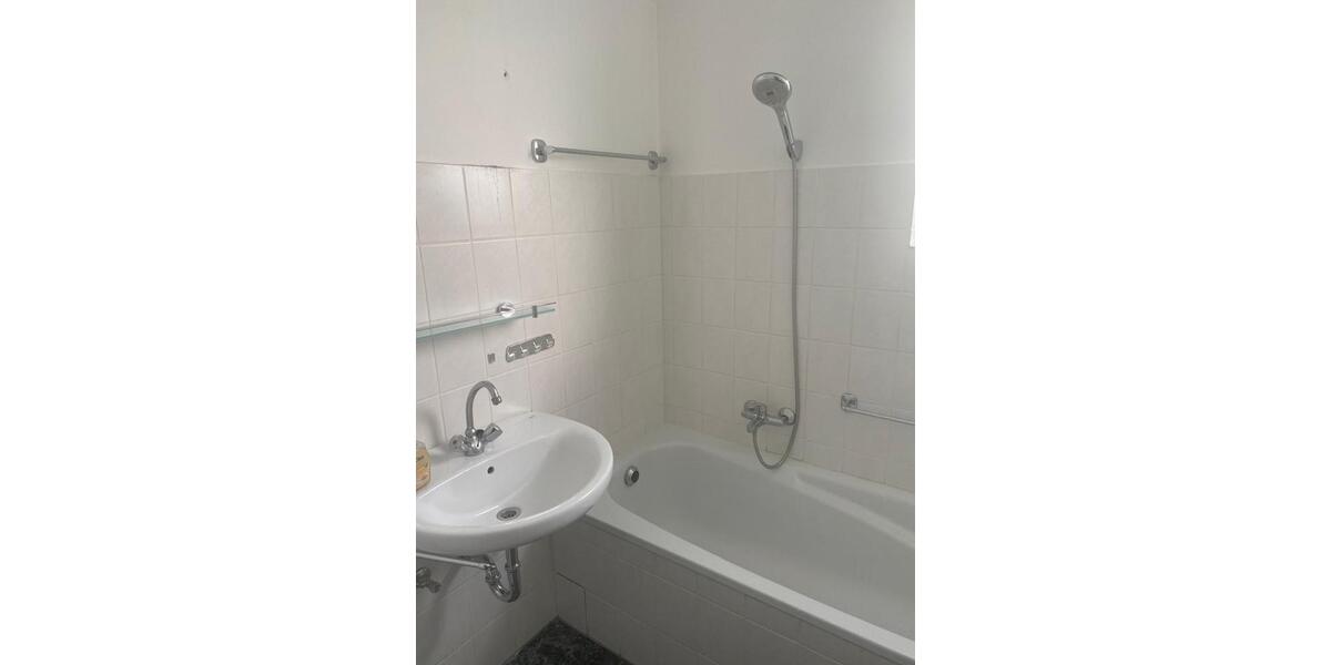 Etagenwohnung Grünstadt - 2 Zimmer, 76 m&sup2;, 199.000&euro; | Angebot:26505809