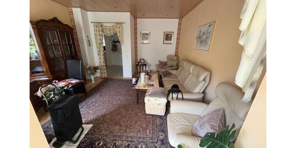 Erdgeschoßwohnung Ludwigshafen am Rhein Ludwigshafen-Hemshof - 1 Zimmer, 60 m&sup2;, 180.000&euro; | Angebot:26326848