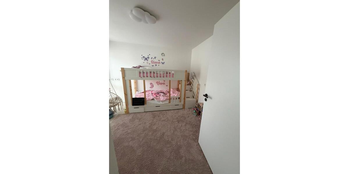 Doppelhaushälfte Waghäusel - 7 Zimmer, 203 m&sup2;, 2.200&euro; | Angebot:26066811