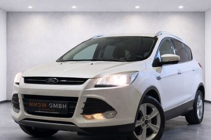 Ford Kuga 123.000 km 8.990 &euro; Bensheim 64625