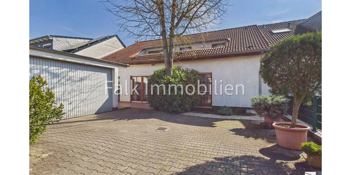 Mehrfamilienhaus, Wohnhaus Mannheim Gartenstadt - 7 Zimmer, 225 m&sup2;, 745.000&euro; | Angebot:26763879