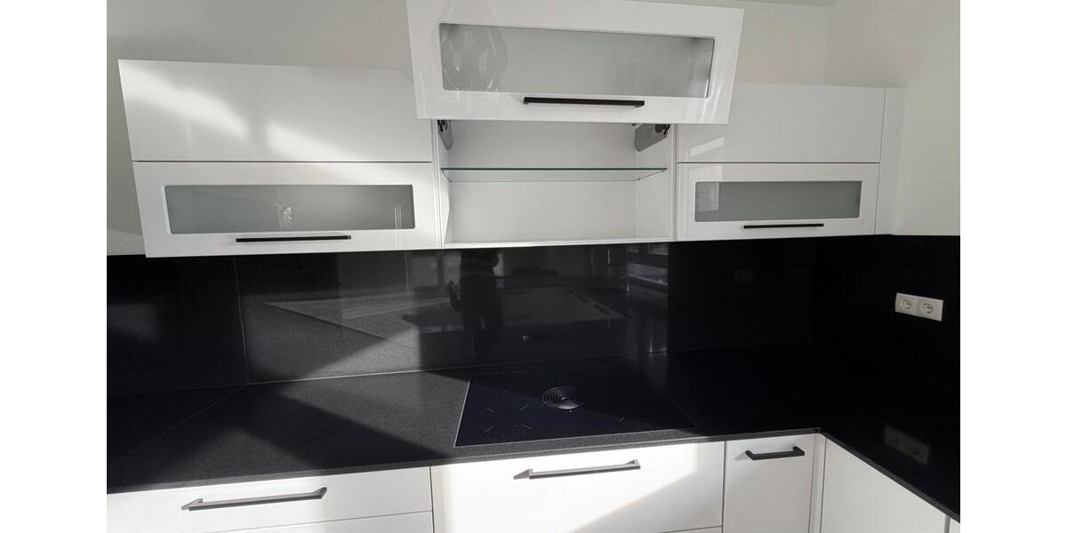 Vermiete 3-4 Zi. + 2 Bäder und Garten in Lu-Oggersheim 3.5 zimmer