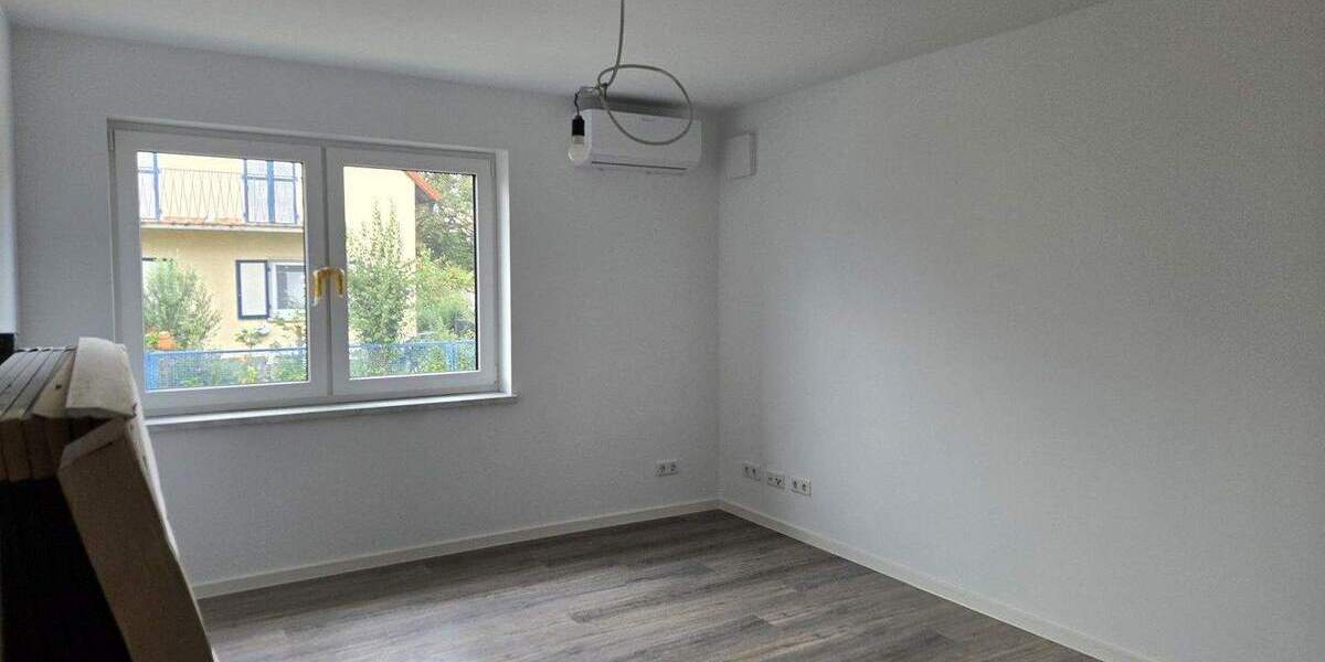 Doppelhaushälfte Römerberg Berghausen - 3 Zimmer, 80 m&sup2;, 1.600&euro; | Angebot:24748360