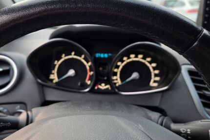 Ford Fiesta 71.619 km 7.900 &euro; Frankenthal 67227