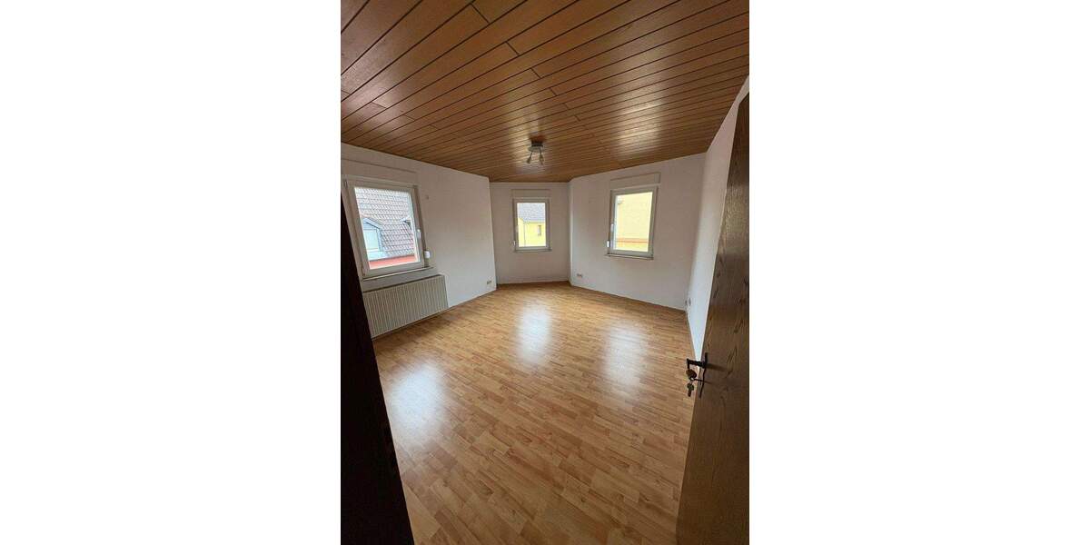 Mehrfamilienhaus, Wohnhaus Ludwigshafen Rheingönheim - 8 Zimmer, 206 m&sup2;, 550.000&euro; | Angebot:25717517
