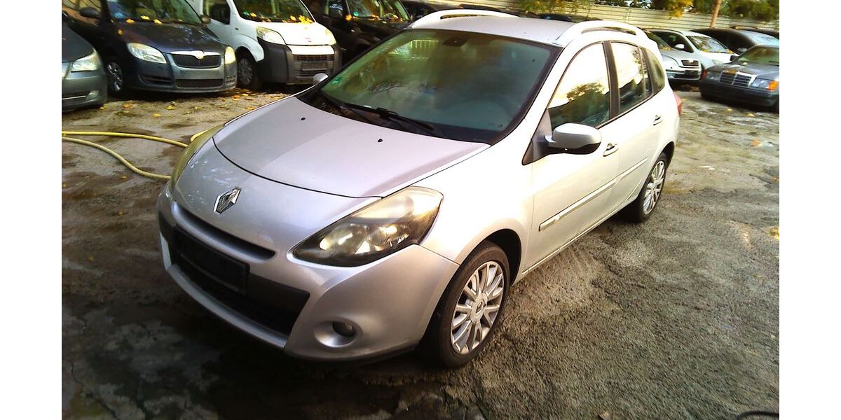 Renault Clio 331.654 km 999 &euro; Mannheim 68309
