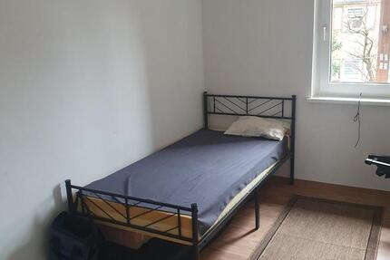 Wohnung Ludwigshafen am Rhein Mundenheim - 15 Zimmer, 23 m&sup2;, 250&euro; | Angebot:25231989