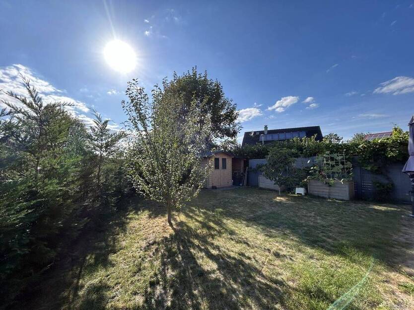Neuwertiges Fullwood-Holzhaus (BJ 2016) mit Garten, Garage & Werkstatt in Hochdorf