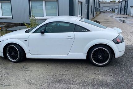 Audi TT 109.304 km 6.250 € Heidelberg 69123