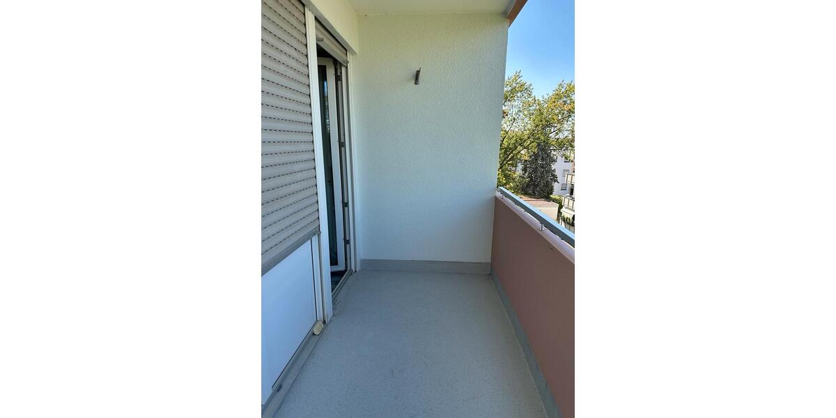 Provisionsfrei: ab Ende Januar frei,3-ZKB-Wohnung in Mannheim 3 zimmer