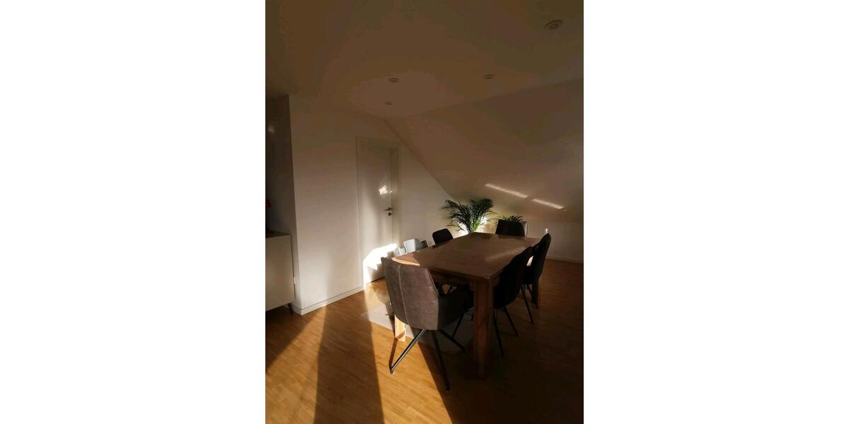 Modernisierte 3 Zimmer Dachgeschosswohnung in Sandhausen Mitte 3 zimmer