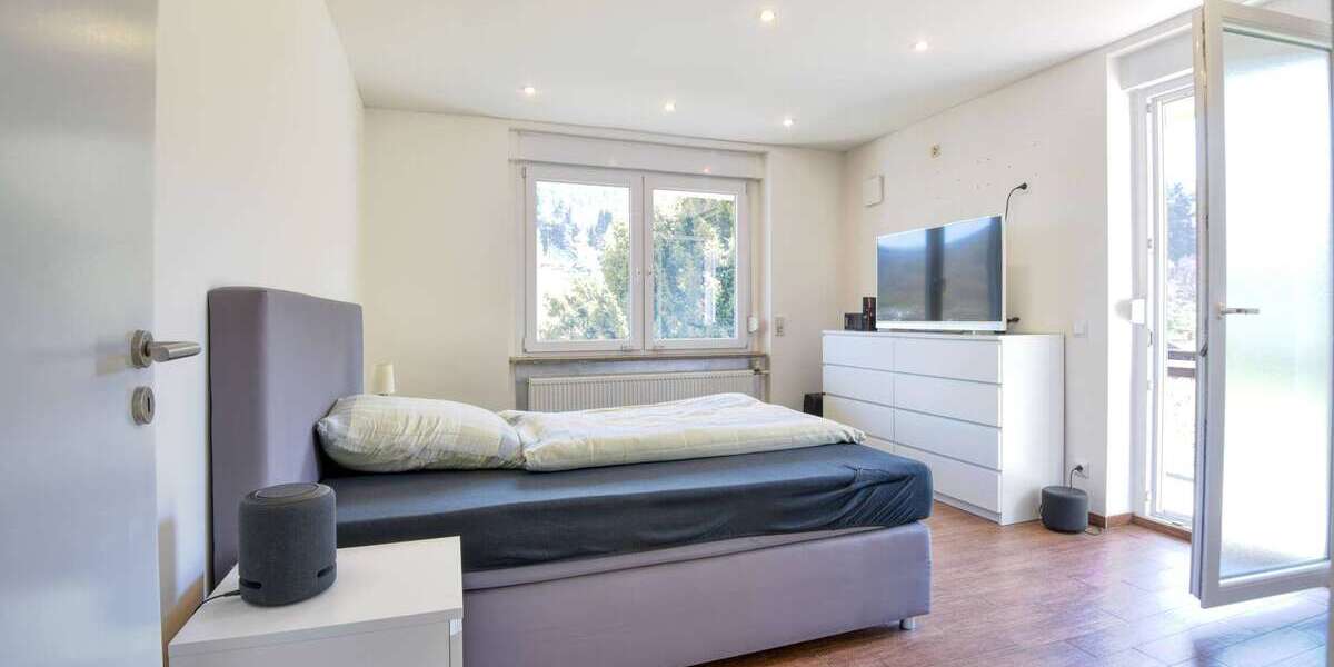 5ZKB & 2 ZKB mit traumhaftem Ausblick Energieeffizient & am Waldrand Garten, Balkone & Terrassen 7 zimmer