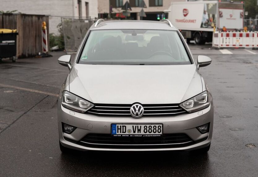 VW Golf Sportsvan 47.850 km 13.600 € Sandhausen 69207