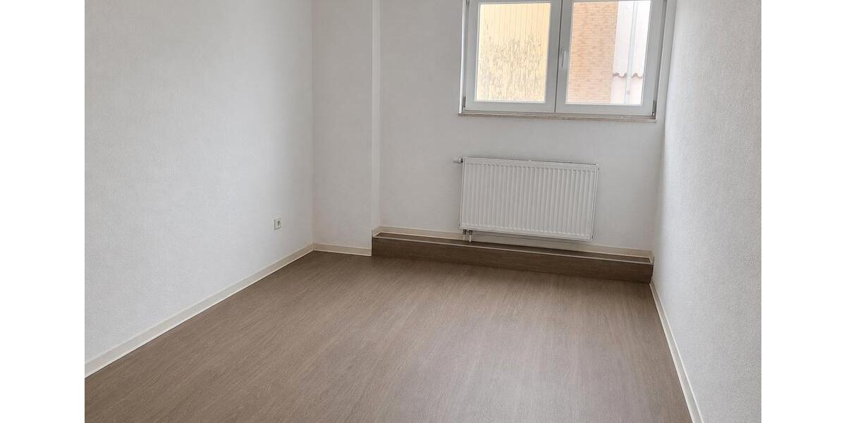 Erdgeschoßwohnung Mutterstadt - 4 Zimmer, 90 m&sup2;, 239.000&euro; | Angebot:26614503