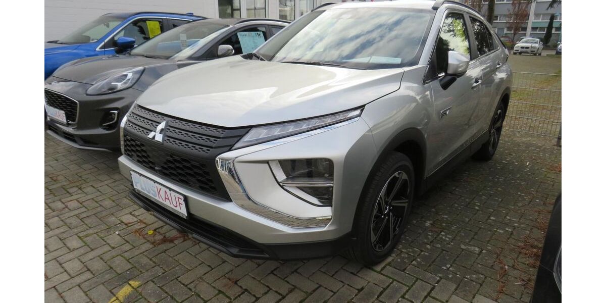 Mitsubishi Eclipse Cross 1.457 km 33.790 &euro; Heidelberg 69126