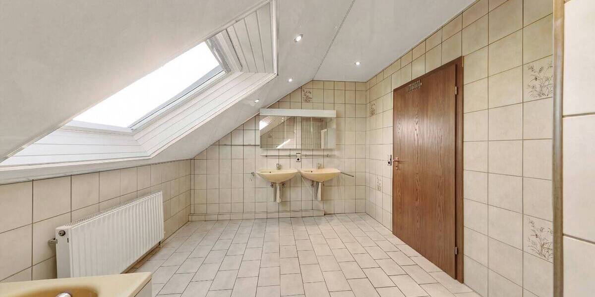 Doppelhaushälfte Philippsburg - 5 Zimmer, 159 m&sup2;, 459.000&euro; | Angebot:26161226