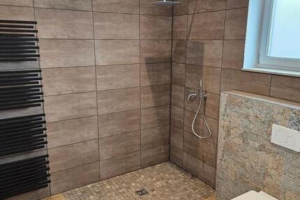 Schöne große 3 Zimmer-Wohnung mit Terrasse und Garten 3 zimmer