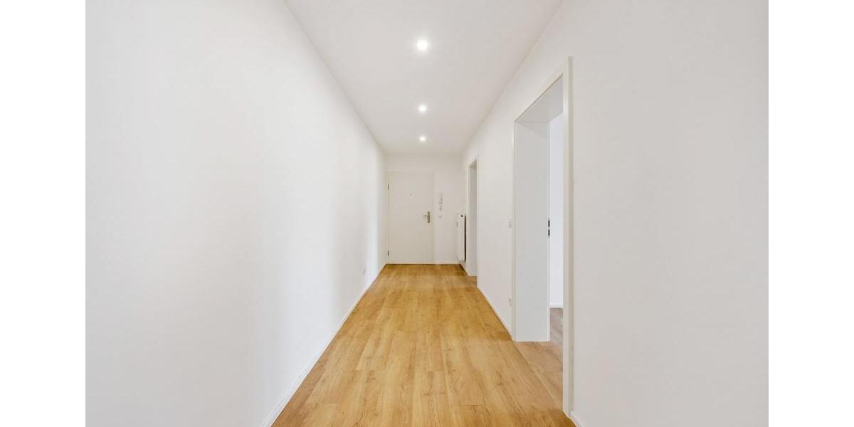 kernsanierte 3‑ZKBB‑Etagenwohnung mit EBK- sofort bezugsfrei 3 zimmer