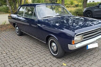 Opel Rekord 105.000 km 8.200 &euro; Harthausen 67376