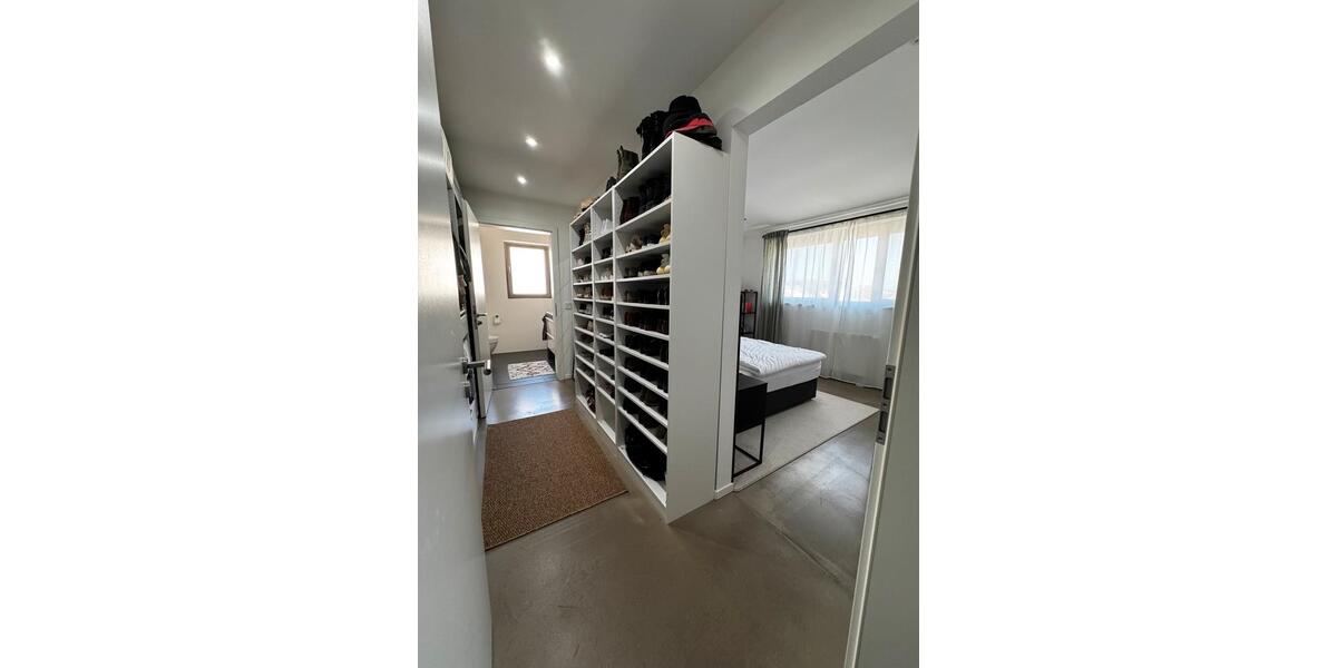 Dachgeschoßwohnung Brühl - 3.5 Zimmer, 110 m&sup2;, 498.000&euro; | Angebot:26408560