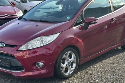 Ford Fiesta 221.000 km 2.450 &euro; Viernheim (bei Mannheim) 68519