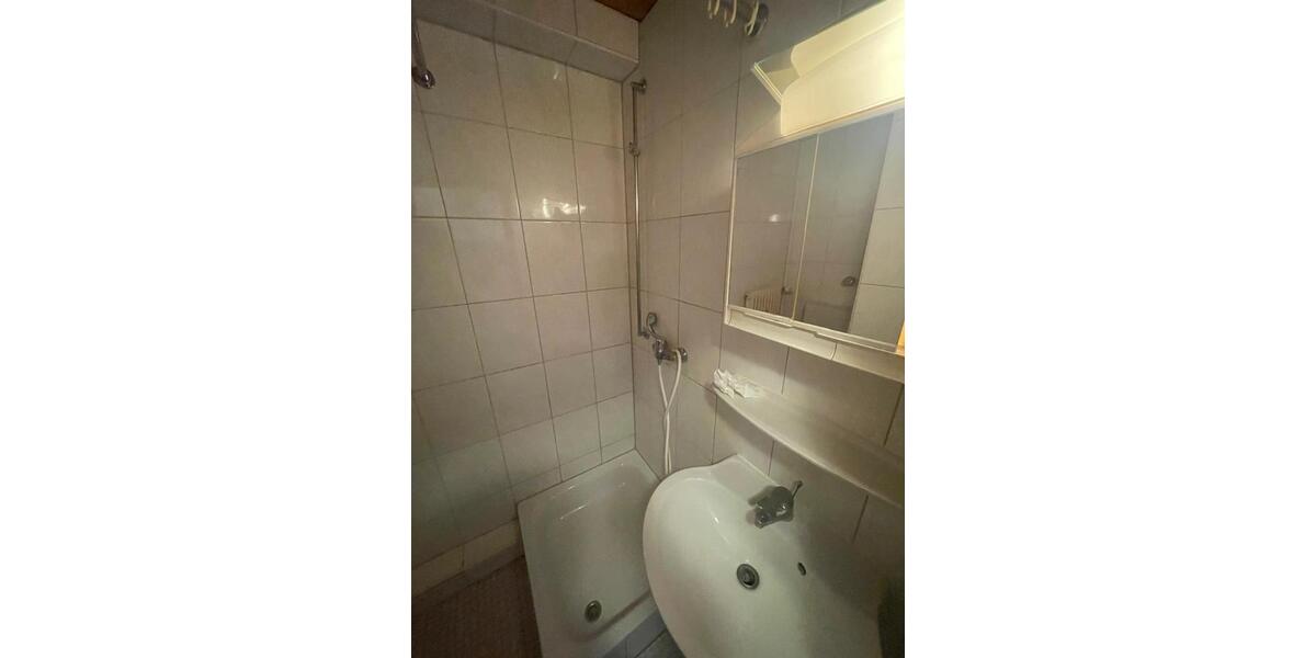 1 ZKB Zentral gelegen, sofort verfügbar, nicht vermietet 1 zimmer