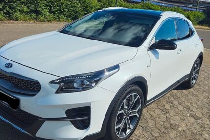 Kia XCeed 84.000 km 19.700 &euro; Ludwigshafen 67061