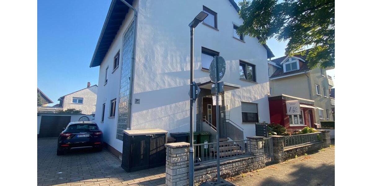 Dachgeschoßwohnung Mannheim - 3 Zimmer, 76 m&sup2;, 1.350&euro; | Angebot:26267590