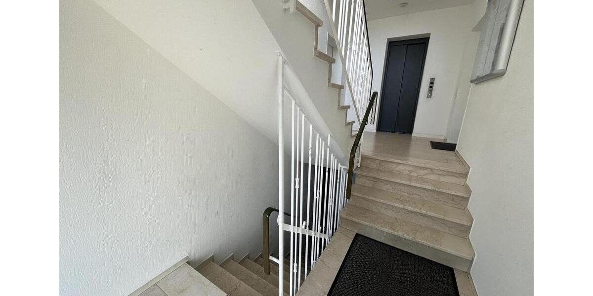 Etagenwohnung Mannheim Neckarstadt-Ost - 4 Zimmer, 99 m&sup2;, 289.000&euro; | Angebot:25308753