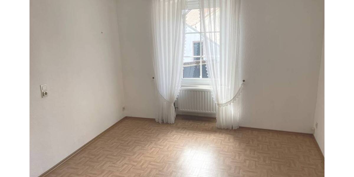 Mehrfamilienhaus, Wohnhaus Mölsheim - 7 Zimmer, 262 m&sup2;, 548.000&euro; | Angebot:25684732