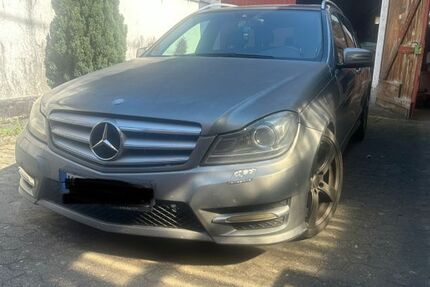 Mercedes-Benz C 350 323.272 km 8.500 &euro; Philippsburg 76661