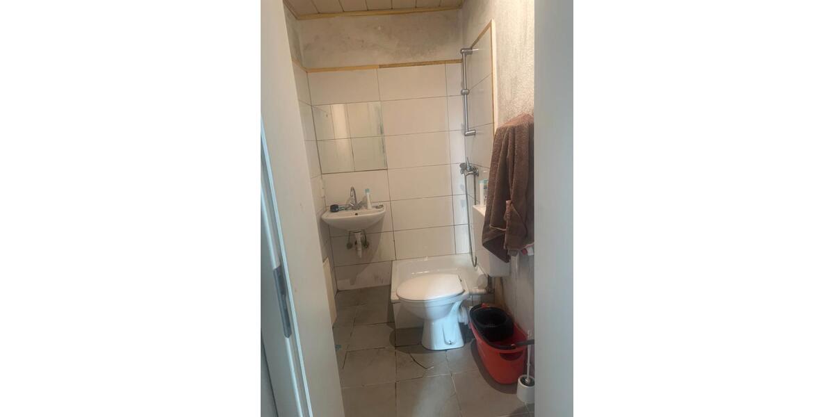 Etagenwohnung Ludwigshafen am Rhein Ludwigshafen-Hemshof - 1 Zimmer, 30 m&sup2;, 400&euro; | Angebot:26231855