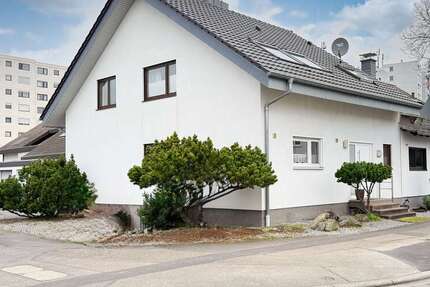 Haus Weinheim- Sulzbach/West West - 6 Zimmer, 160 m&sup2;, 1.950&euro; | Angebot:25511588