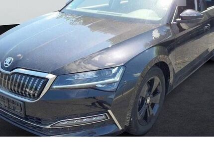 Skoda Superb 4.990 km 28.890 &euro; Bensheim 64625