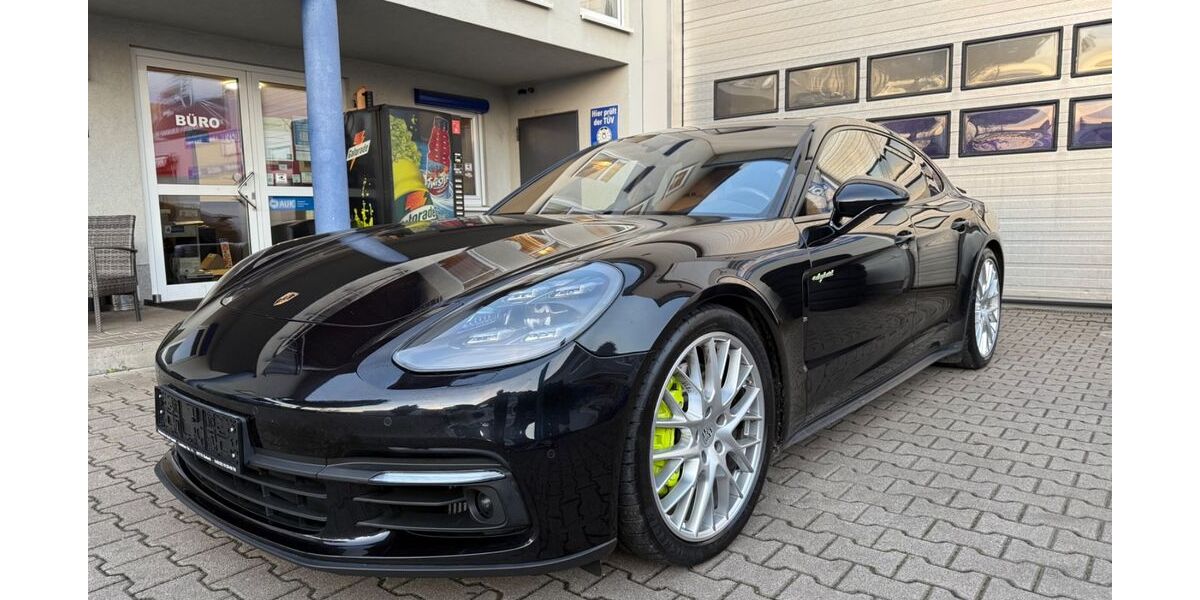 Porsche Panamera 105.287 km 57.900 &euro; Ketsch 68775