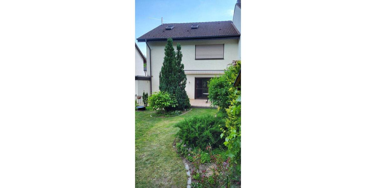 Doppelhaushälfte Oftersheim - 8 Zimmer, 195 m&sup2;, 660.000&euro; | Angebot:26801701