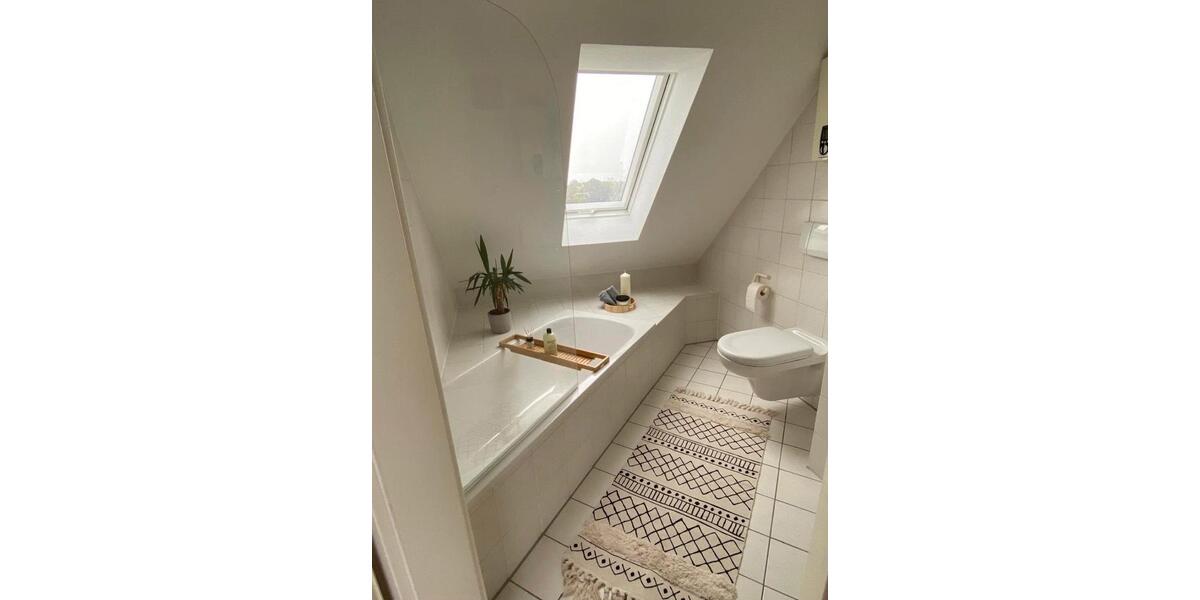 Dachgeschoßwohnung Monsheim - 1 Zimmer, 30 m&sup2;, 590&euro; | Angebot:24692132