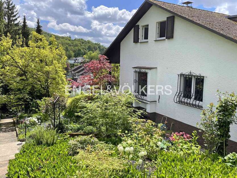 Haus zum Kaufen in Leimen 950.000 € 143 m²