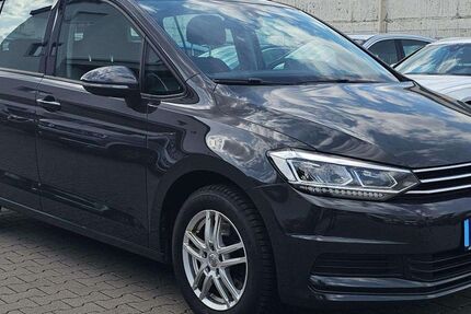 VW Touran 135.700 km 18.990 &euro; Heddesheim 68542