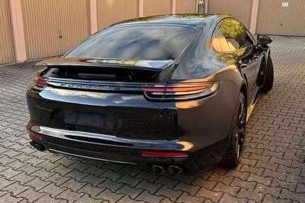 Porsche Panamera 65.500 km 75.900 &euro; Otterstadt 67166