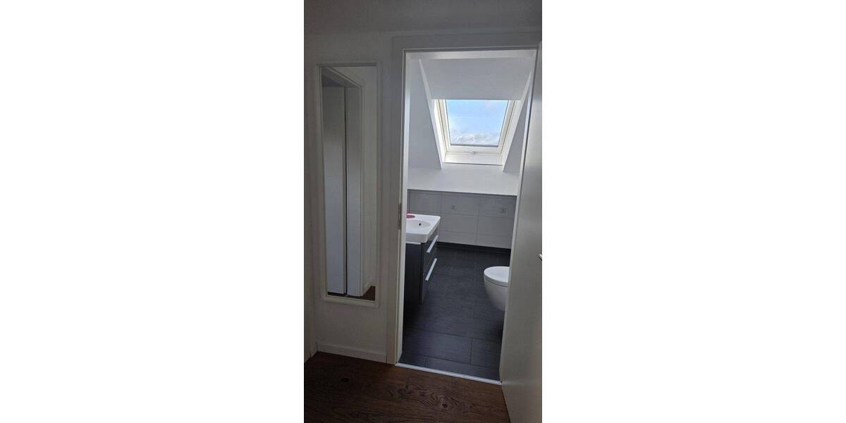 Etagenwohnung Heidelberg Rohrbach - 6 Zimmer, 145 m&sup2;, 2.950&euro; | Angebot:26926619