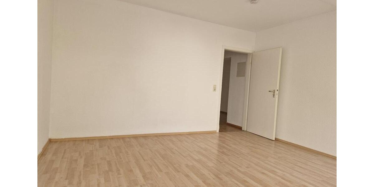 Helle renov. 3-Zimmer Dachgeschosswohnung mit Balkon in Leimen 3 zimmer