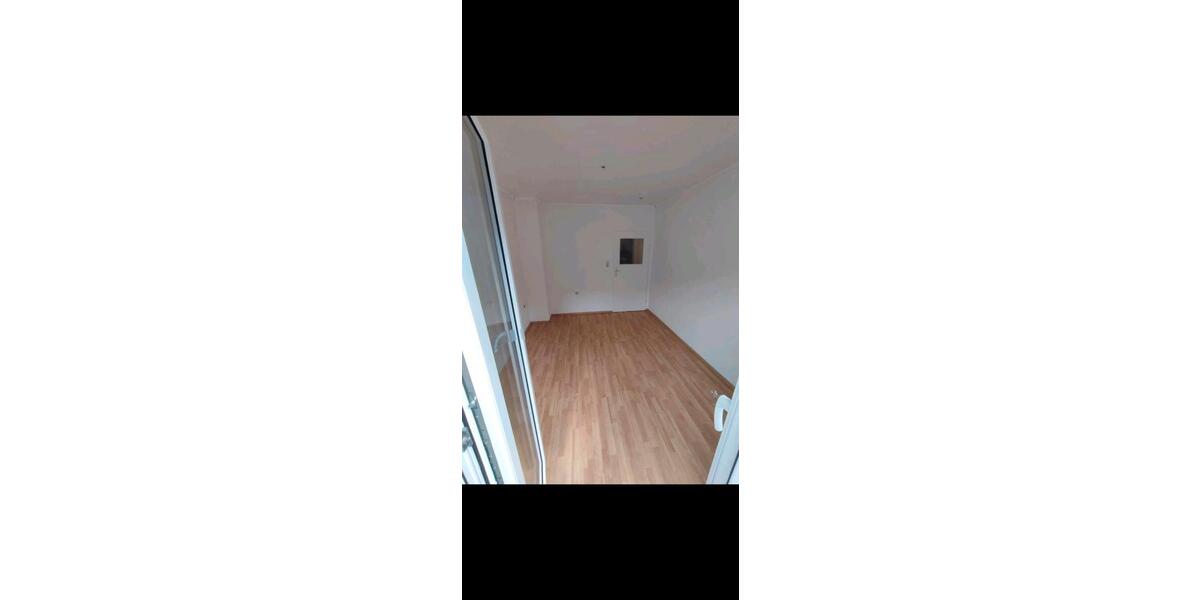 Etagenwohnung Ludwigshafen am Rhein Ludwigshafen-Hemshof - 3 Zimmer, 60 m&sup2;, 990&euro; | Angebot:26062251