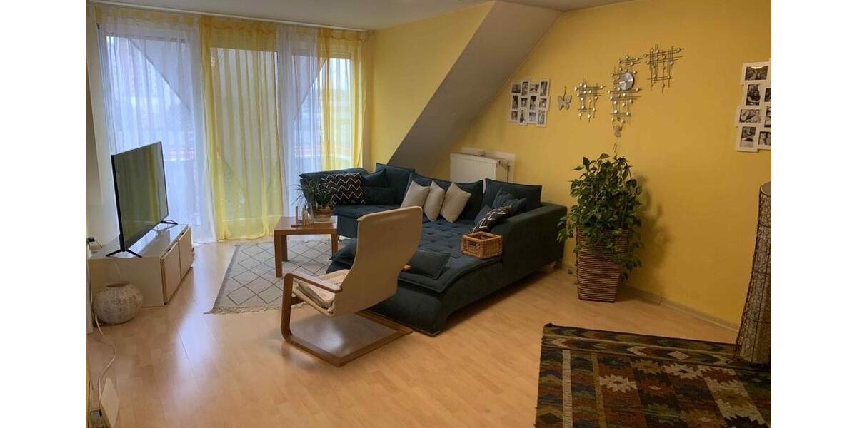 Dachgeschoßwohnung Bensheim - 3 Zimmer, 67 m&sup2;, 900&euro; | Angebot:27620921