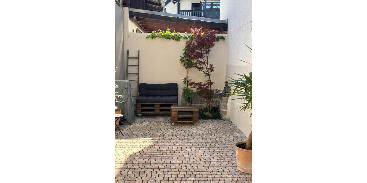 Etagenwohnung Schriesheim - 2 Zimmer, 58 m&sup2;, 1.130&euro; | Angebot:26522102