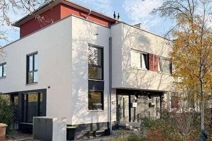Haus zum Kaufen in Ludwigshafen 635.000 € 154 m² 5 zimmer