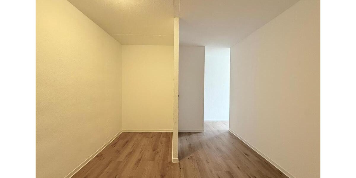 Etagenwohnung Philippsburg - 2 Zimmer, 45 m&sup2;, 850&euro; | Angebot:25308121