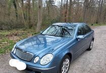 Mercedes E 240