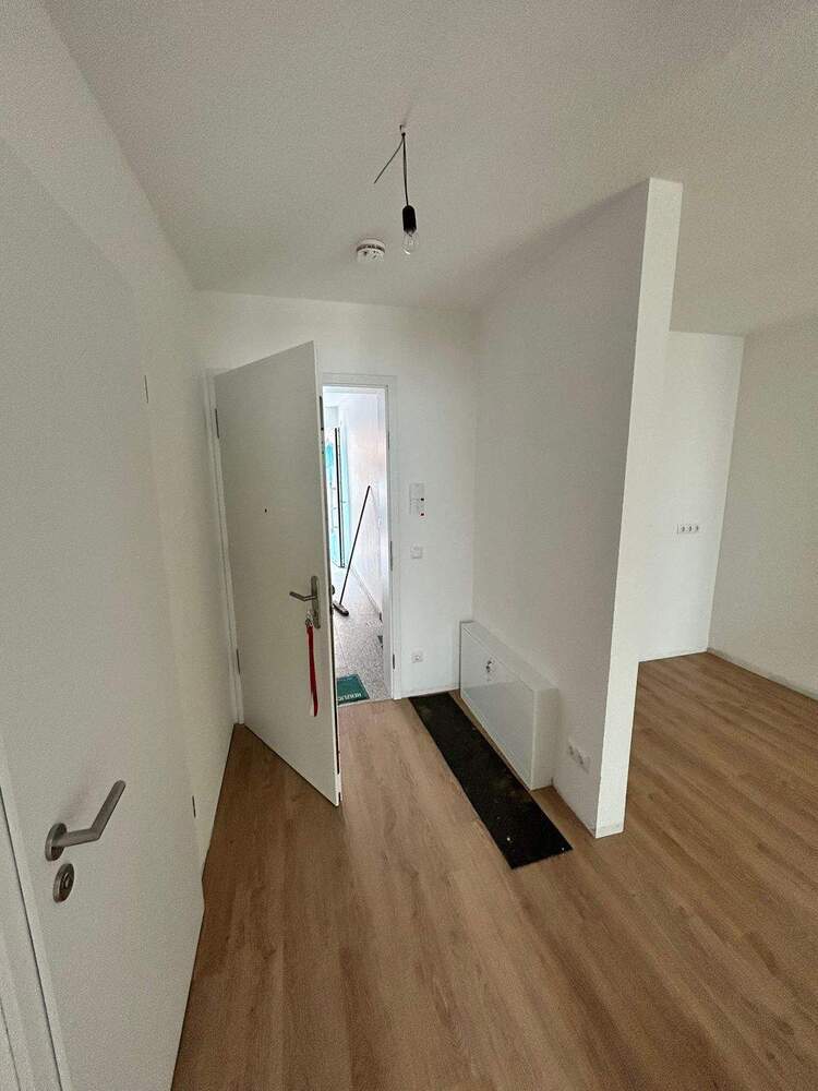 ++ERSTBEZUG++ ENERGIESPAREND 2 ZKB mit Garten und großer Terrasse